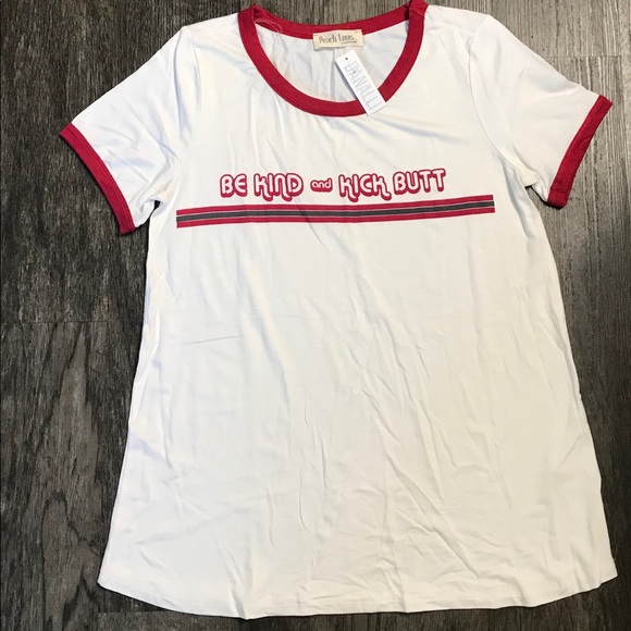 ❤️🤩HP🎉😍 Red Be Kind and Kick Butt T-shirt - Picture 2 of 8